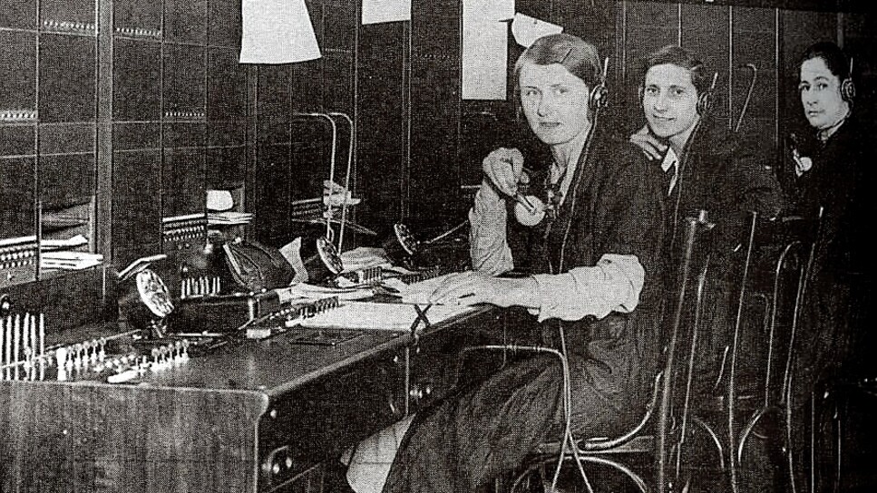 Telefonistkinje u ranim decenijama Srbije: posao, pravila i društvene norme
