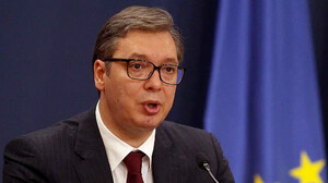 ZAUZEO STRANU: Vučić „stao u odbranu” TV Prva i B92 u sukobu sa SBB-om