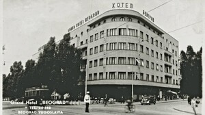 Revolucija glasova – “Povežite me sa 12”